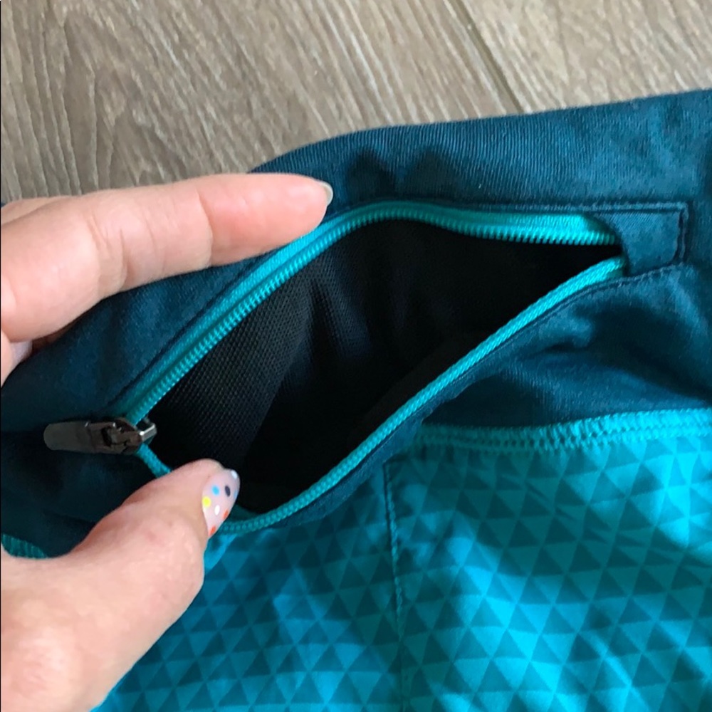 NIKE RUN SHORT - Picture 5 of 6